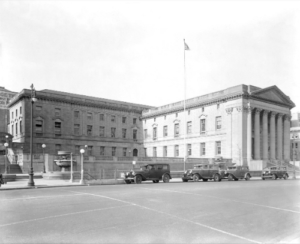 Richmond County Courthouse at 18 Richmond Terrace, January 26, 1938. Courtesy NYC Municipal Archives.