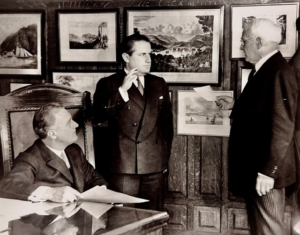 Chief Judge Cuthbert W. Pound Swears in Justice Samuel Rosenman